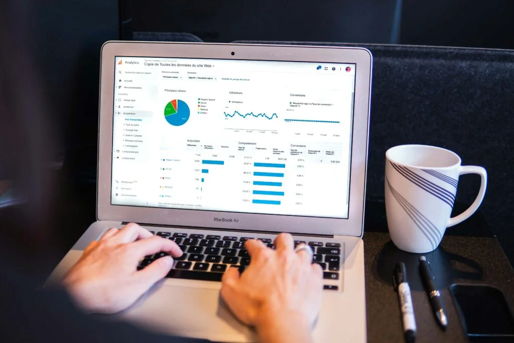 How to Start a Digital Product Shop in 2026